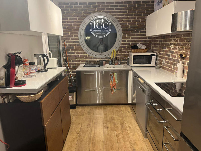 Appartement - 77 m² - 3 pièces