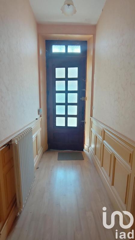 Maison - 185 m² - 9 pièces