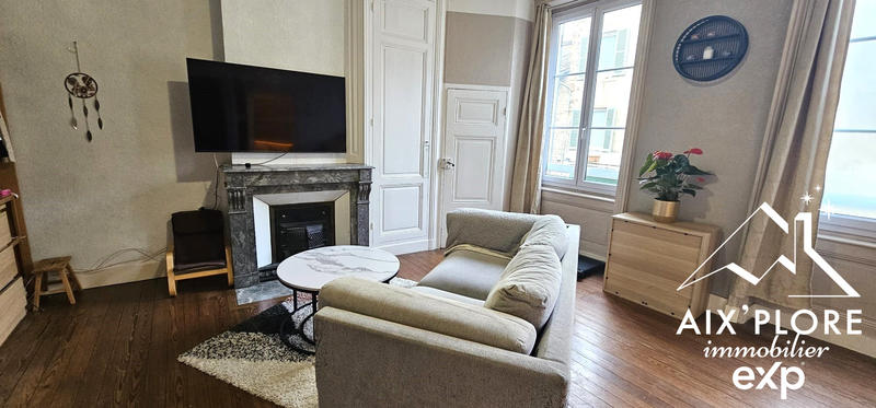 Maison - 209 m² - 6 pièces