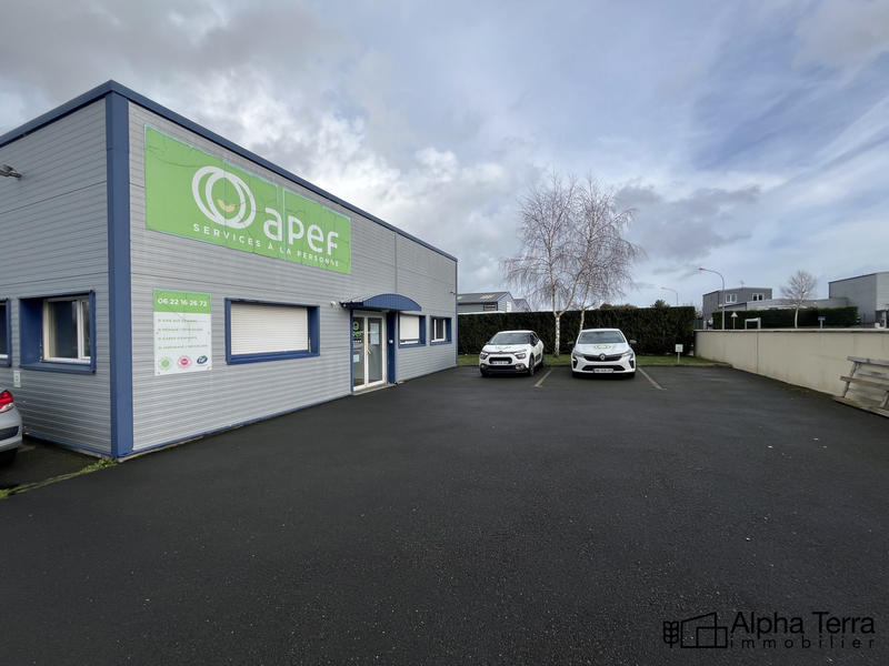 Local d'activités - 105 m²