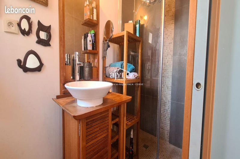 Maison - 136 m² - 5 pièces