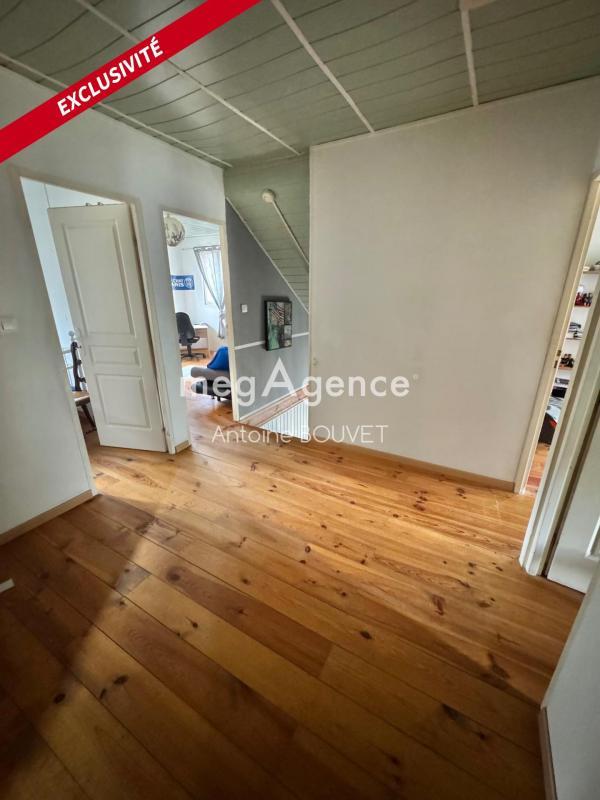 Maison - 140 m² - 5 pièces