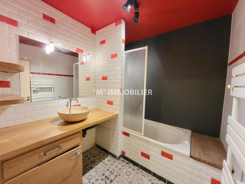 Immeuble - 200 m² - 4 pièces