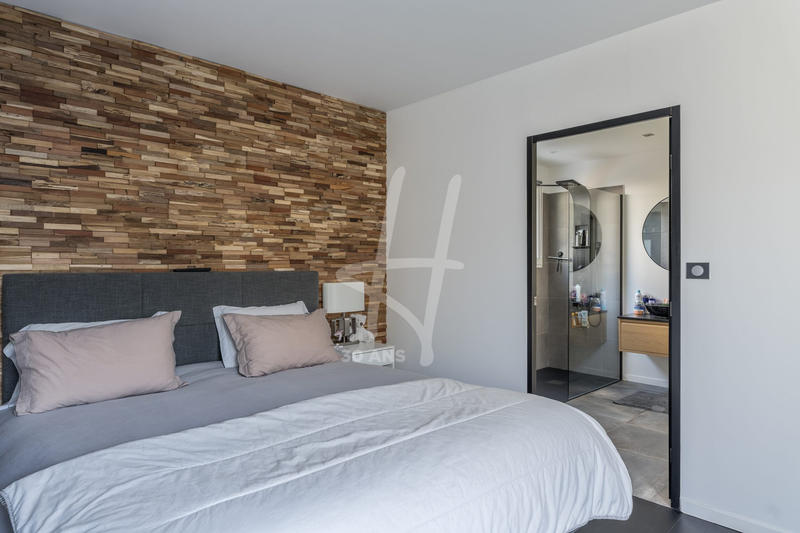 Maison contemporaine - 195 m² - 6 pièces