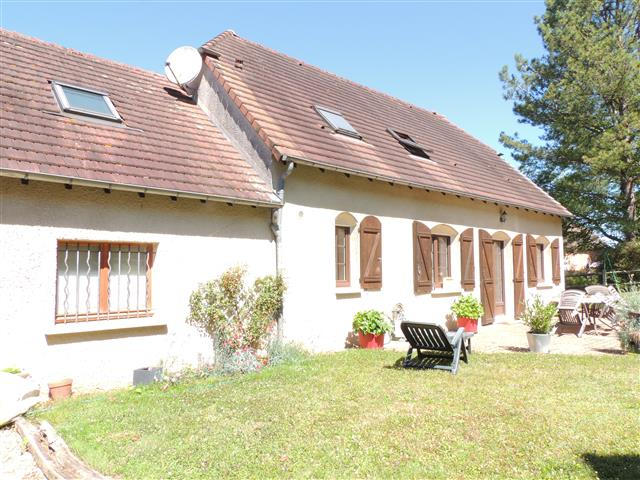 Maison - 138 m² - 5 pièces