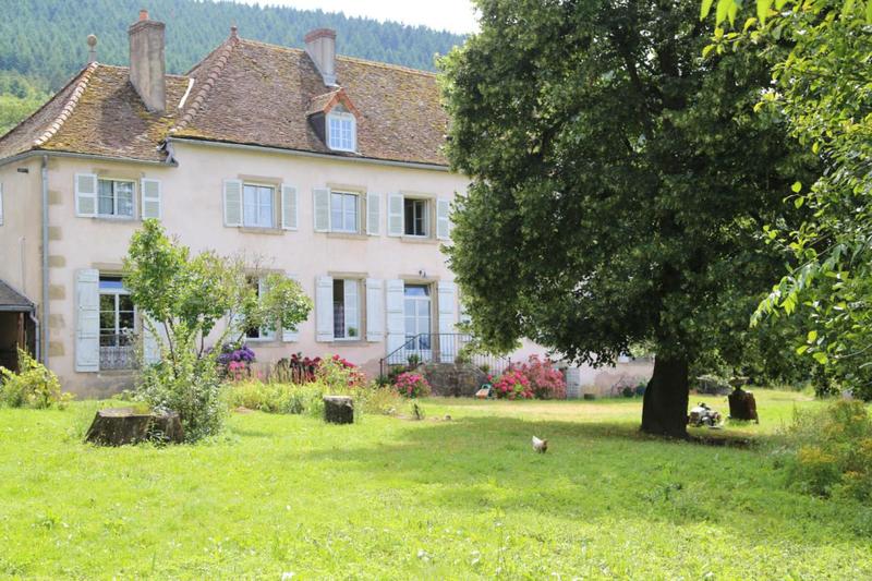 Maison de maîtres - 450 m² - 19 pièces