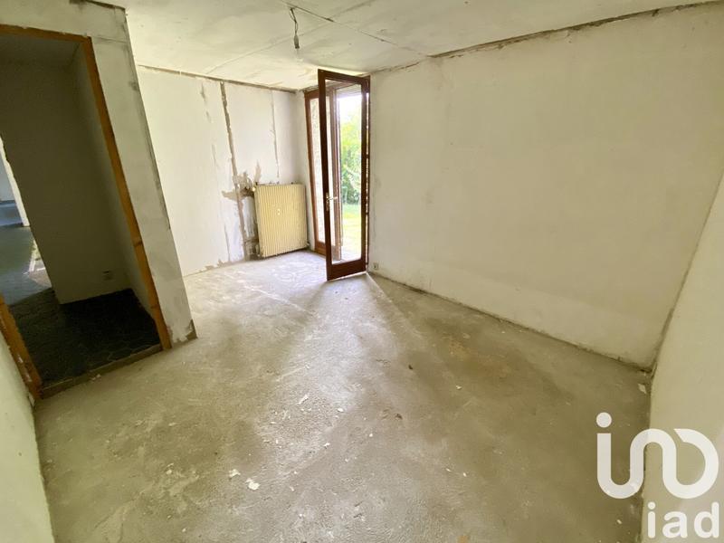 Maison - 221 m² - 10 pièces