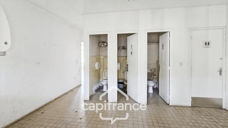 Bureau - 1 200 m² - 20 pièces