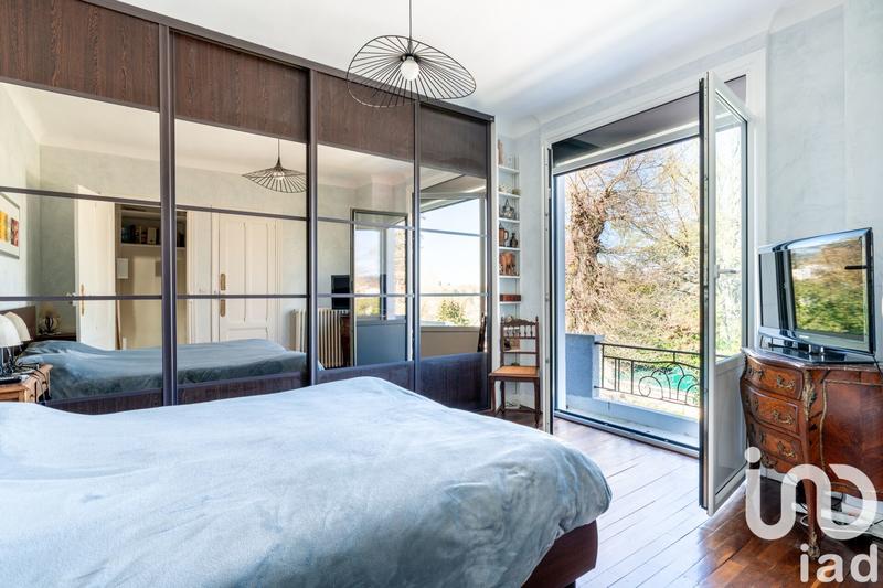 Maison - 170 m² - 8 pièces