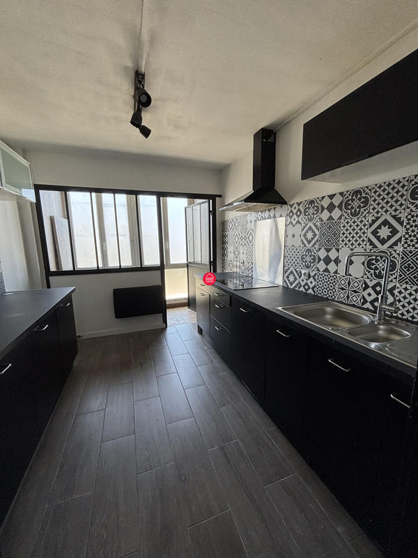 Appartement - 83 m² - 4 pièces