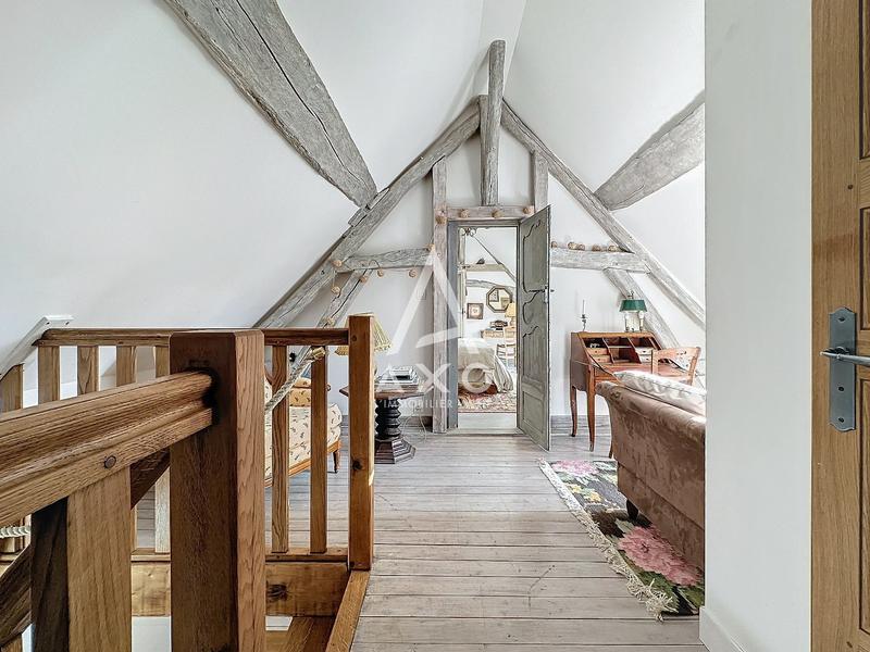 Longère - 250 m² - 6 pièces