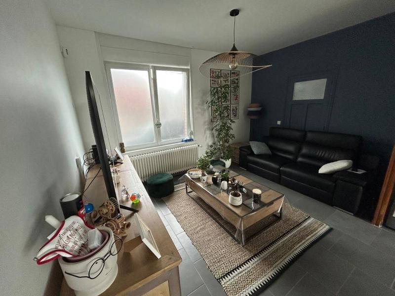 Maison - 110 m² - 8 pièces