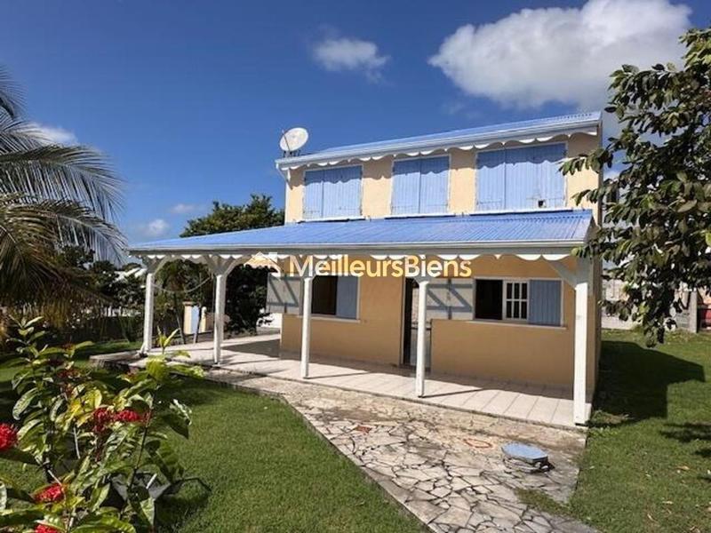 Villa - 90 m² - 4 pièces