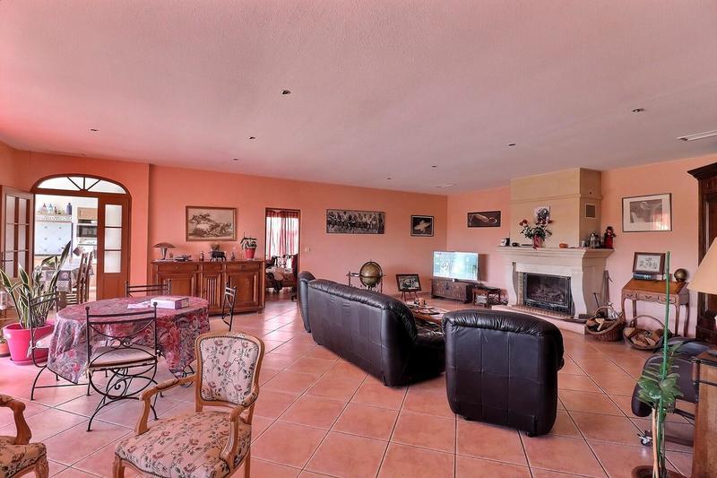Maison de domaine - 295 m² - 9 pièces