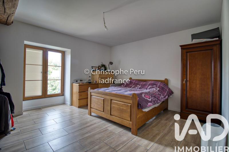 Maison - 229 m² - 9 pièces