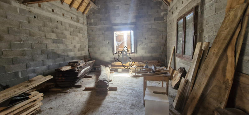 Maison - 64 m² - 4 pièces