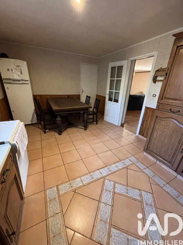 Maison - 153 m² - 9 pièces