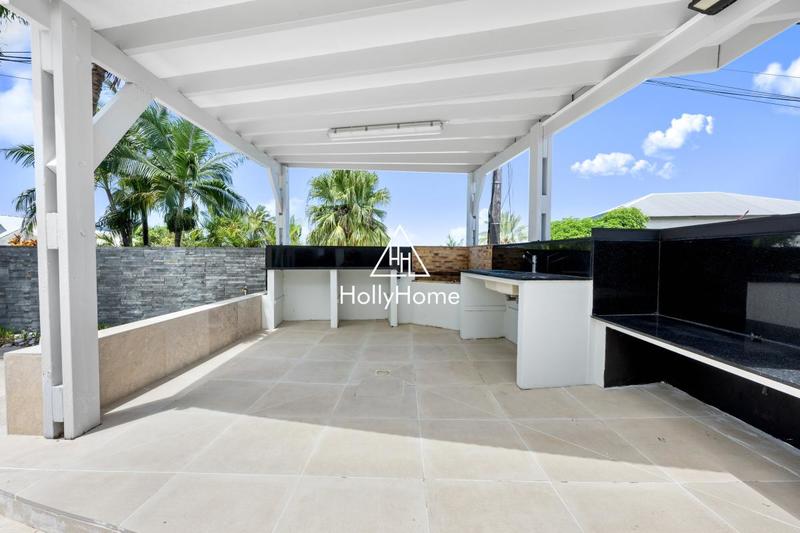 Maison ancienne - 265 m² - 5 pièces