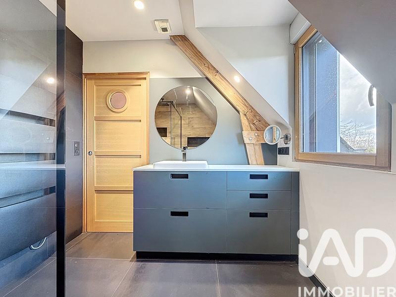 Maison - 174 m² - 6 pièces