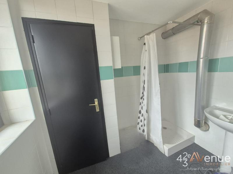 Local commercial - 200 m²