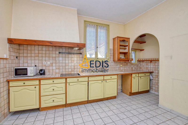 Maison - 172 m² - 8 pièces