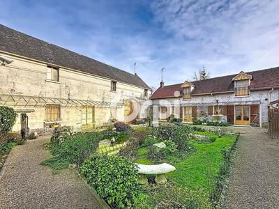 Maison - 268 m² - 11 pièces