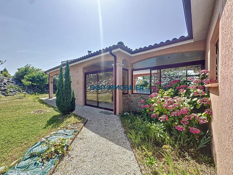 Maison - 161 m² - 5 pièces