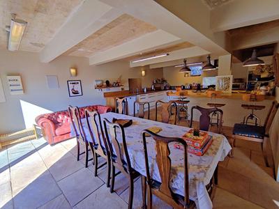 Propriété - 205 m² - 8 pièces