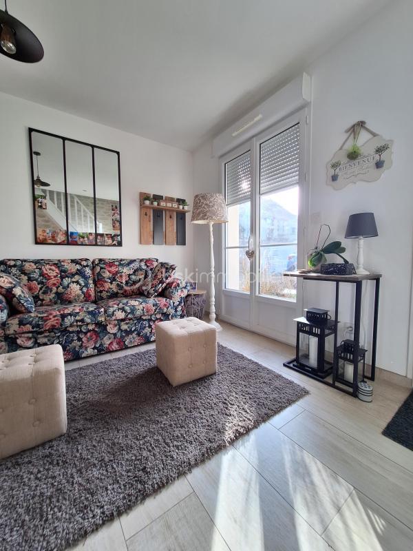 Maison - 122 m² - 4 pièces