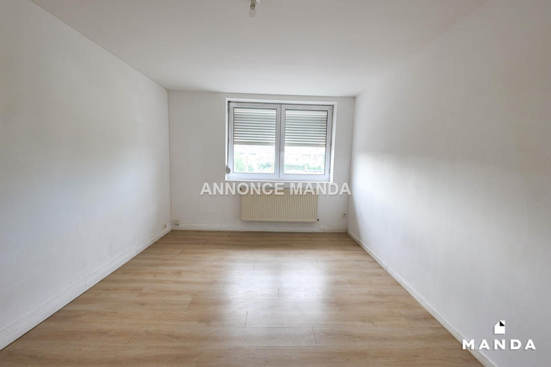 Appartement - 85 m² - 3 pièces
