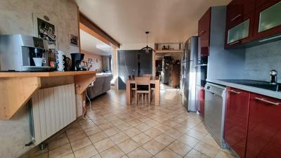 Maison - 110 m² - 4 pièces