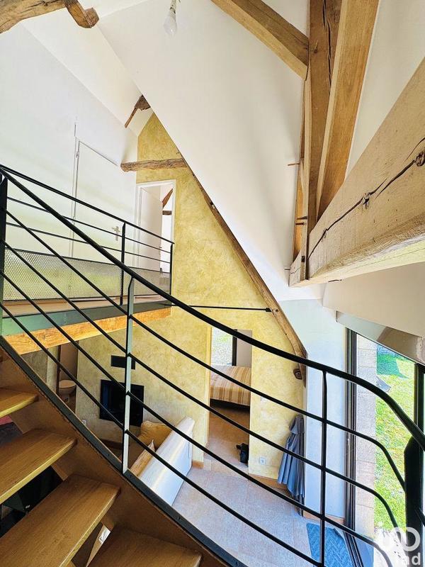 Maison - 200 m² - 6 pièces