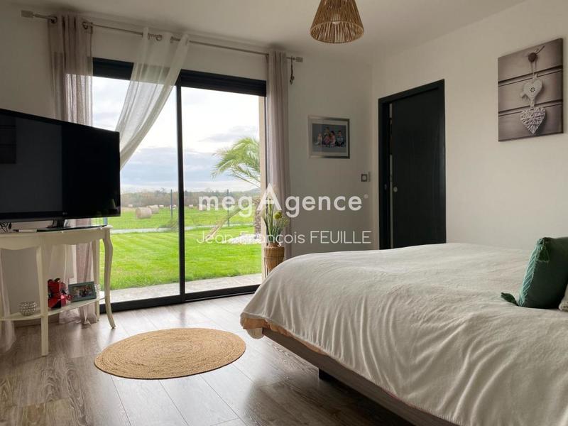 Maison - 183 m² - 6 pièces