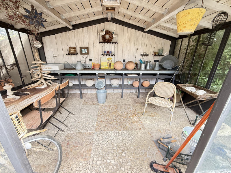 Maison - 460 m² - 10 pièces