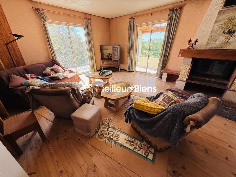 Maison - 155 m² - 7 pièces