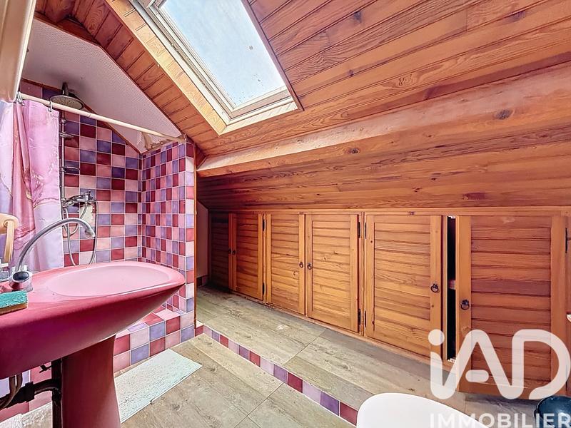 Maison - 96 m² - 5 pièces