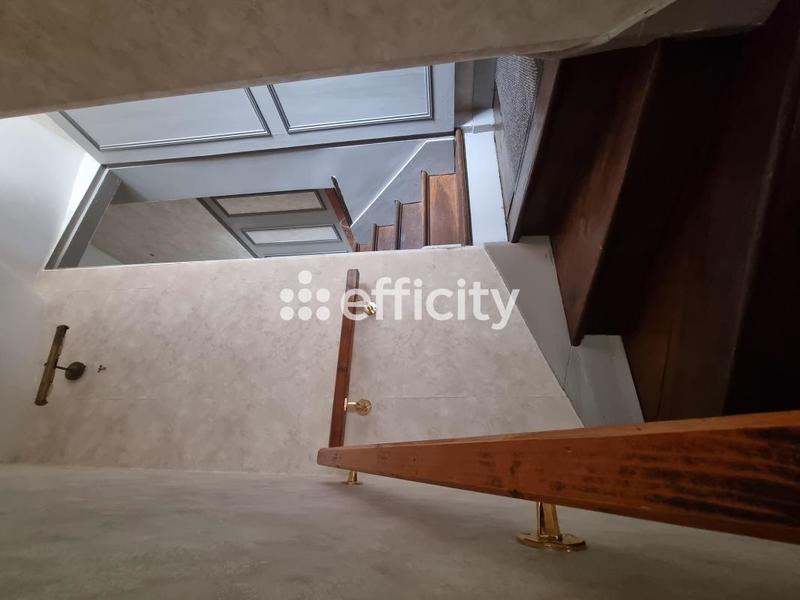 Appartement - 136 m² - 5 pièces