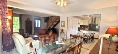 Maison - 92 m² - 4 pièces