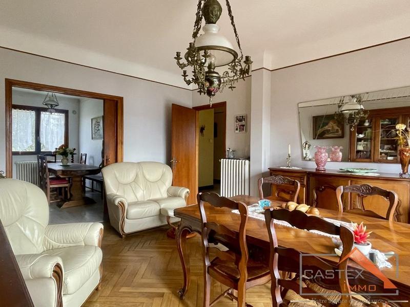 Appartement - 91 m² - 4 pièces