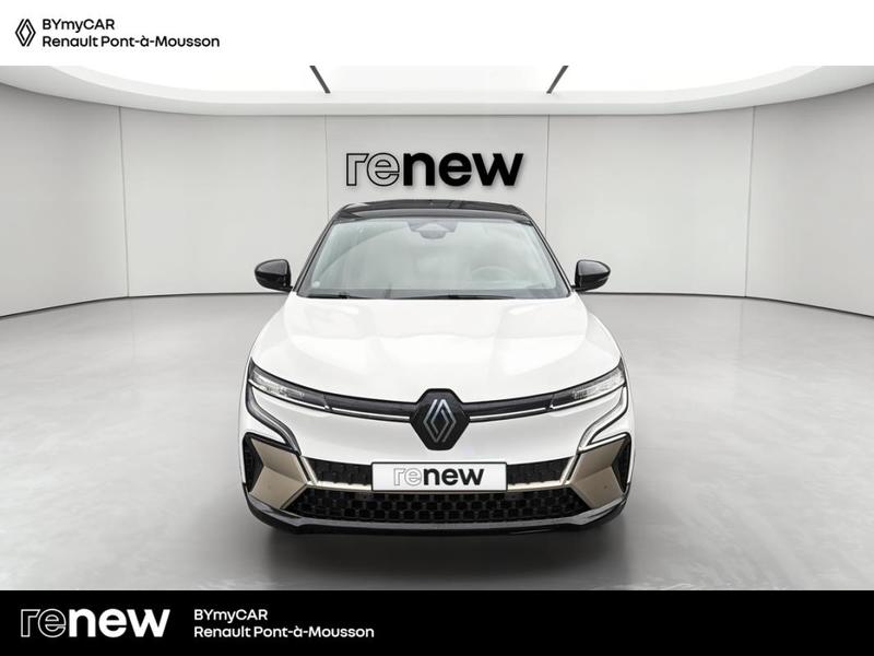Renault Mégane E-Tech 220 ch autonomie confort Gsr2 Iconic