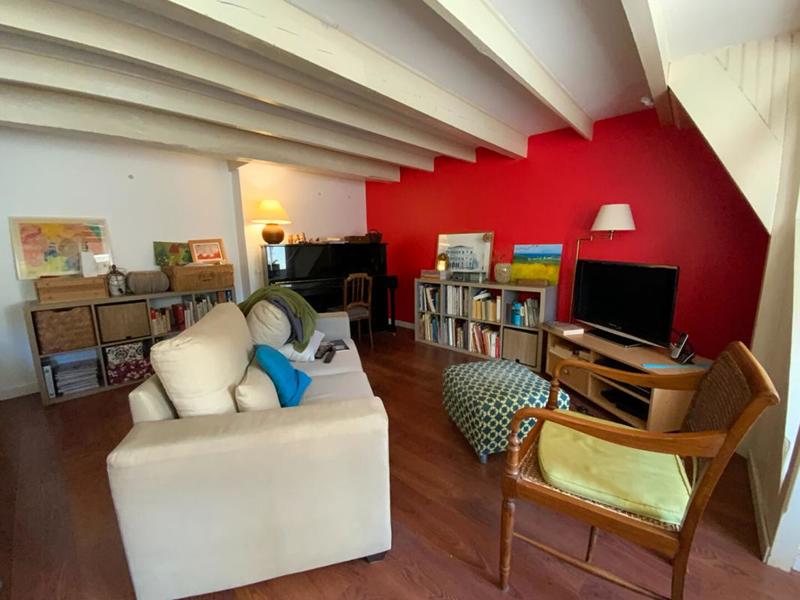 Maison - 200 m² - 5 pièces