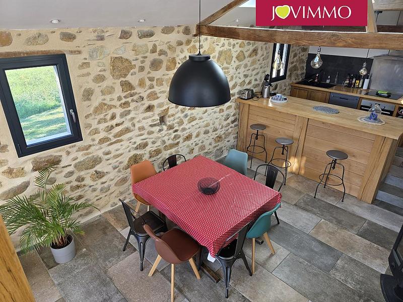 Maison - 310 m² - 10 pièces