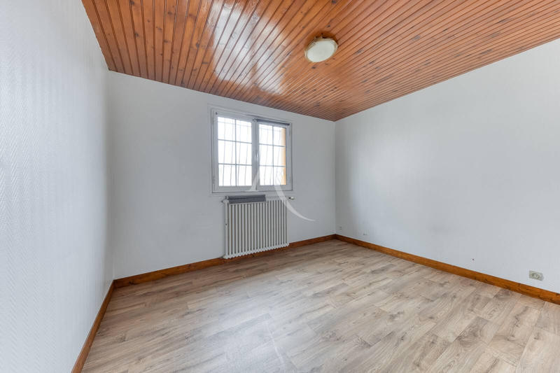 Maison - 106 m² - 5 pièces