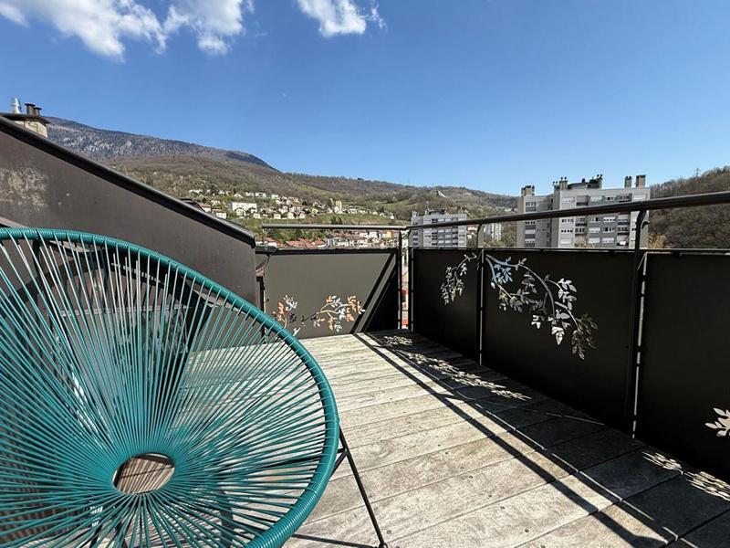 Appartement - 183 m² - 3 pièces