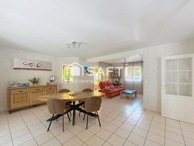 Maison - 151 m² - 7 pièces