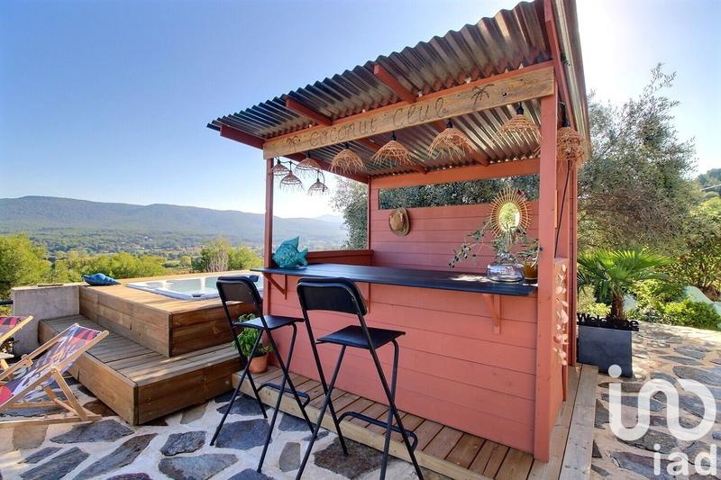 Maison - 103 m² - 5 pièces