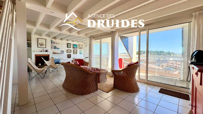 Appartement - 90 m² - 6 pièces