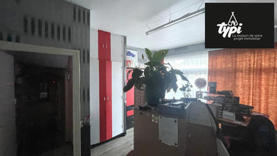 Maison - 230 m² - 10 pièces