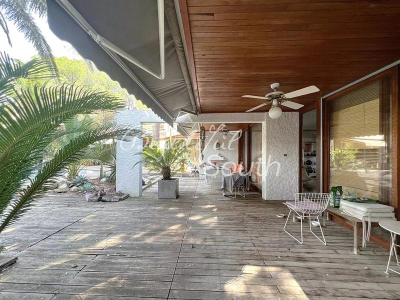 Villa - 202 m² - 5 pièces