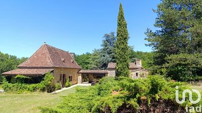 Maison - 163 m² - 5 pièces